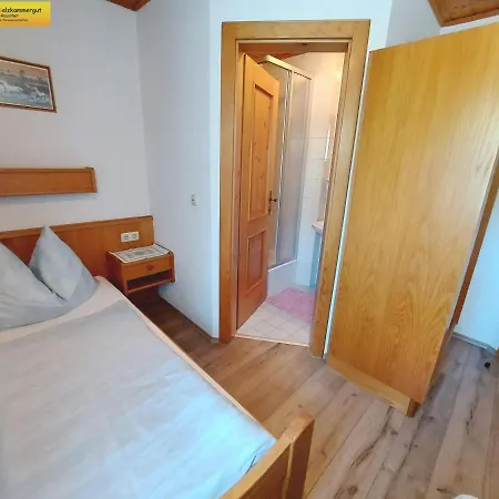 Haus Sandlweber Apartamento