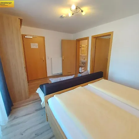 Haus Sandlweber *